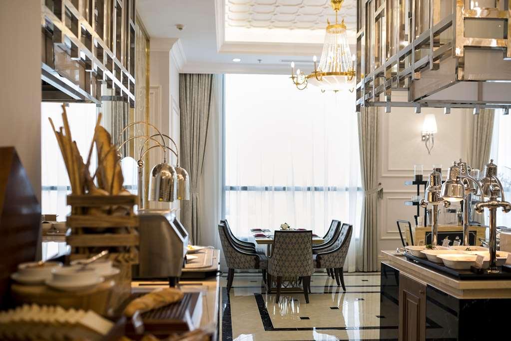 Melia Vinpearl Quang Binh Hotel Dong Hoi Restoran foto