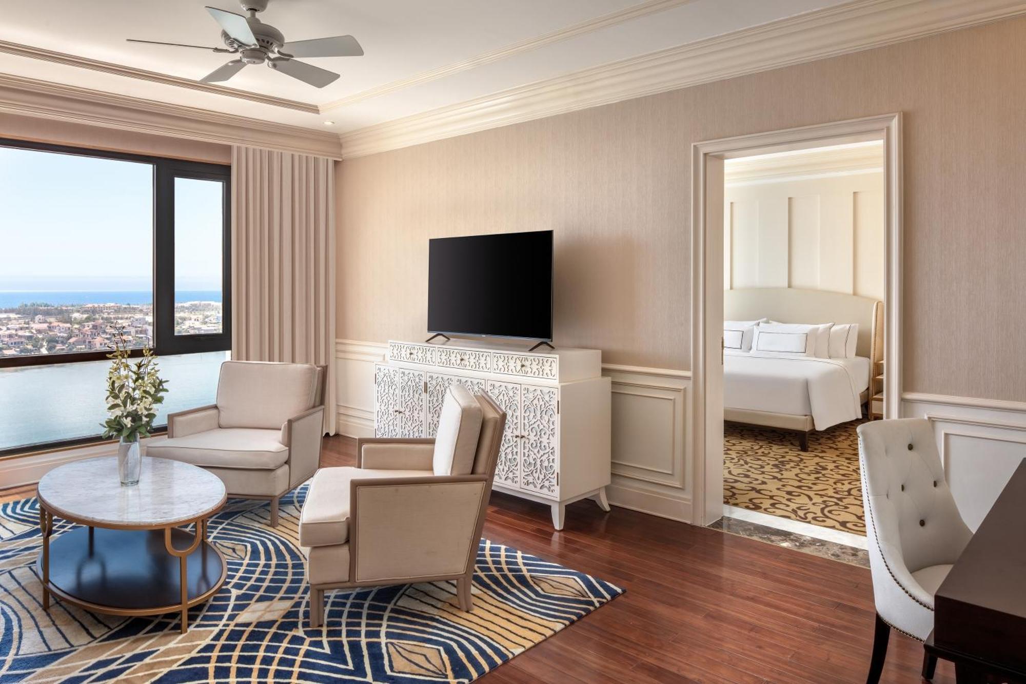 Melia Vinpearl Quang Binh Hotel Dong Hoi Bagian luar foto