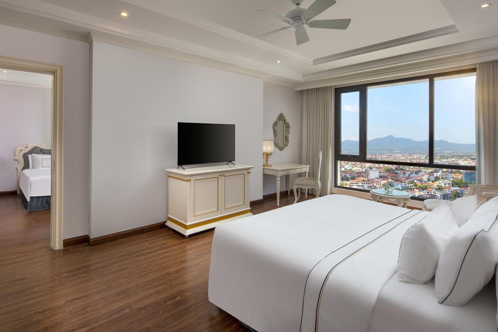Melia Vinpearl Quang Binh Hotel Dong Hoi Bagian luar foto