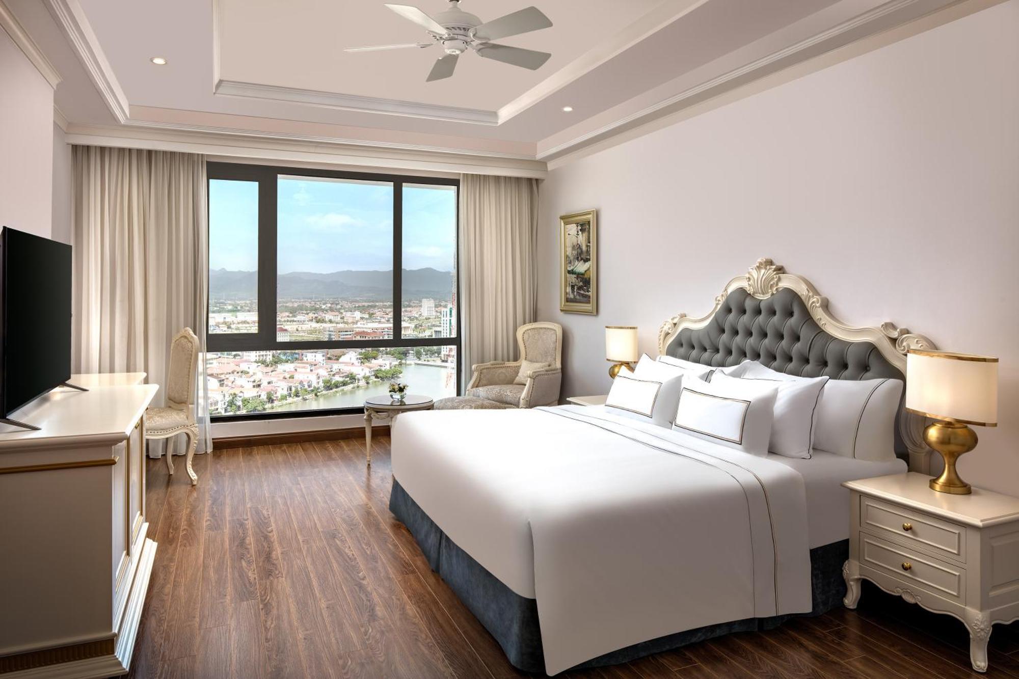 Melia Vinpearl Quang Binh Hotel Dong Hoi Bagian luar foto