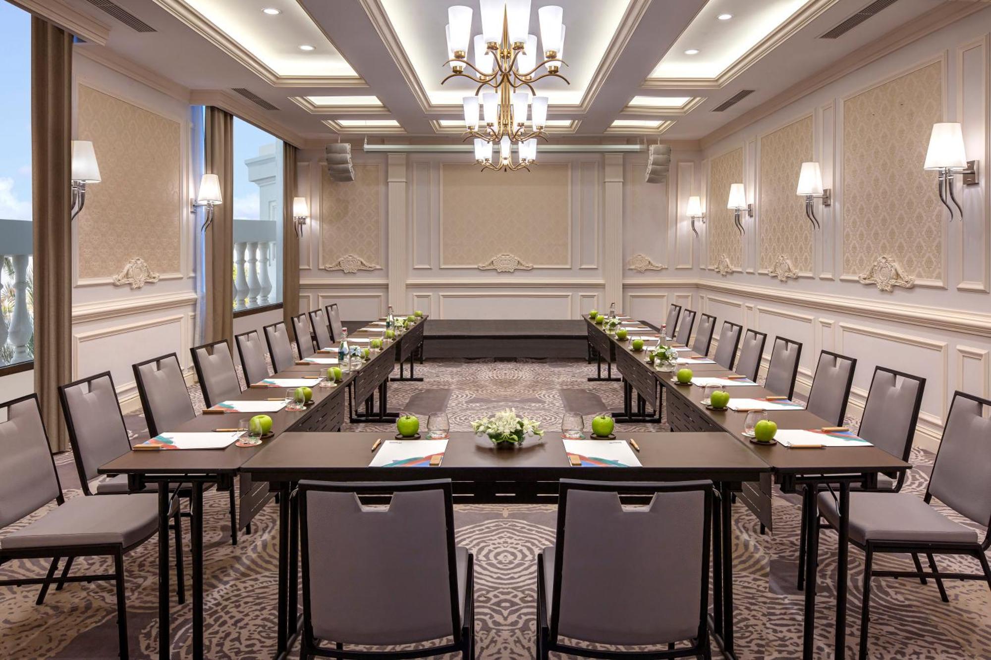 Melia Vinpearl Quang Binh Hotel Dong Hoi Bagian luar foto