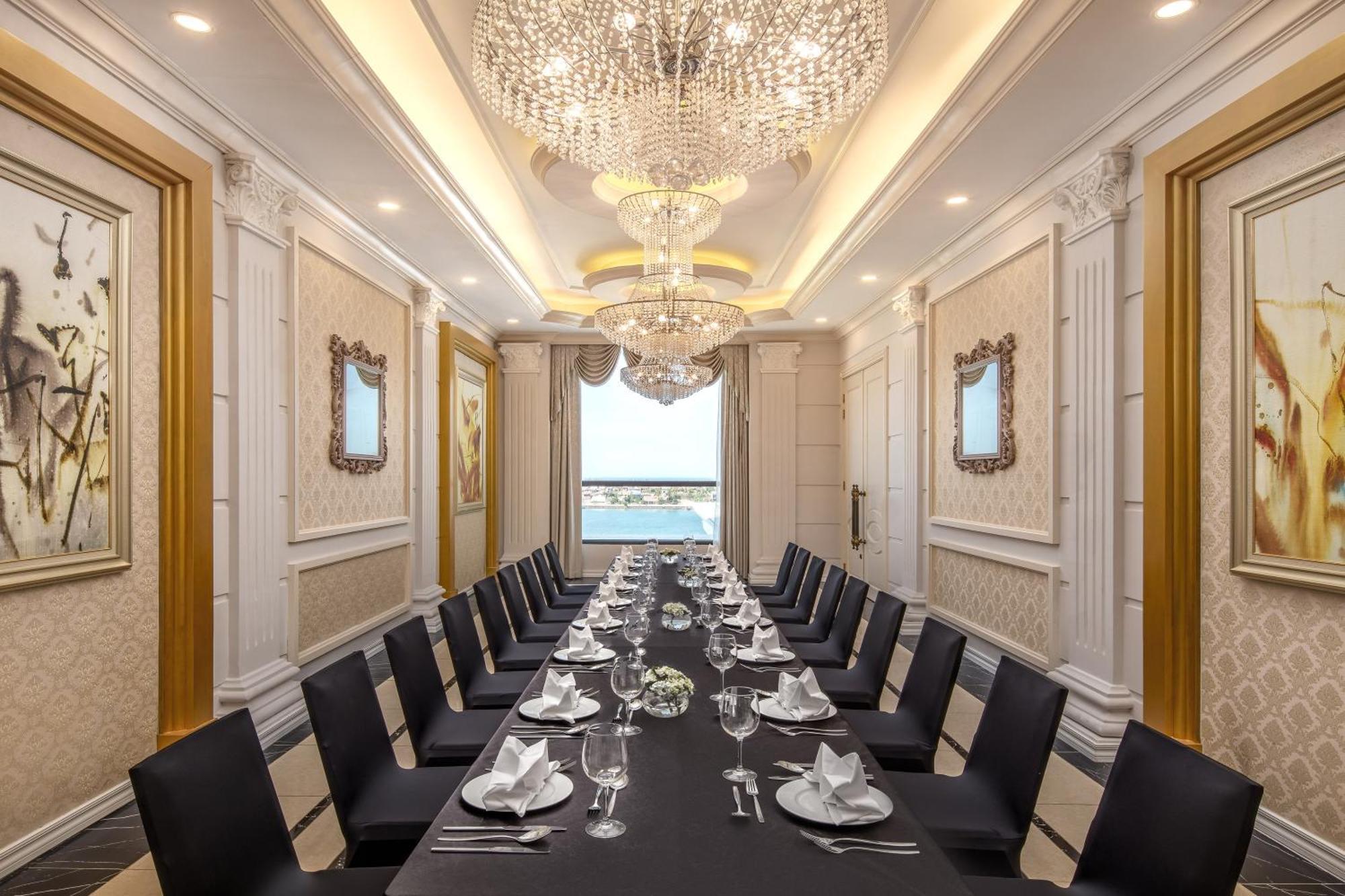 Melia Vinpearl Quang Binh Hotel Dong Hoi Bagian luar foto